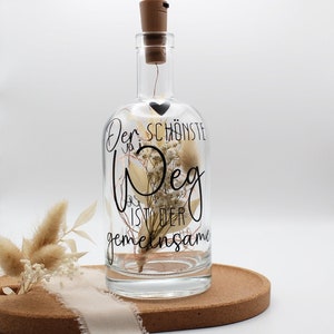 Flaschenlicht Hochzeit: Der schönste Weg ist der gemeinsame | Personalisiertes Hochzeitsgeschenk mit Name und Datum | Geschenkidee mit Geld