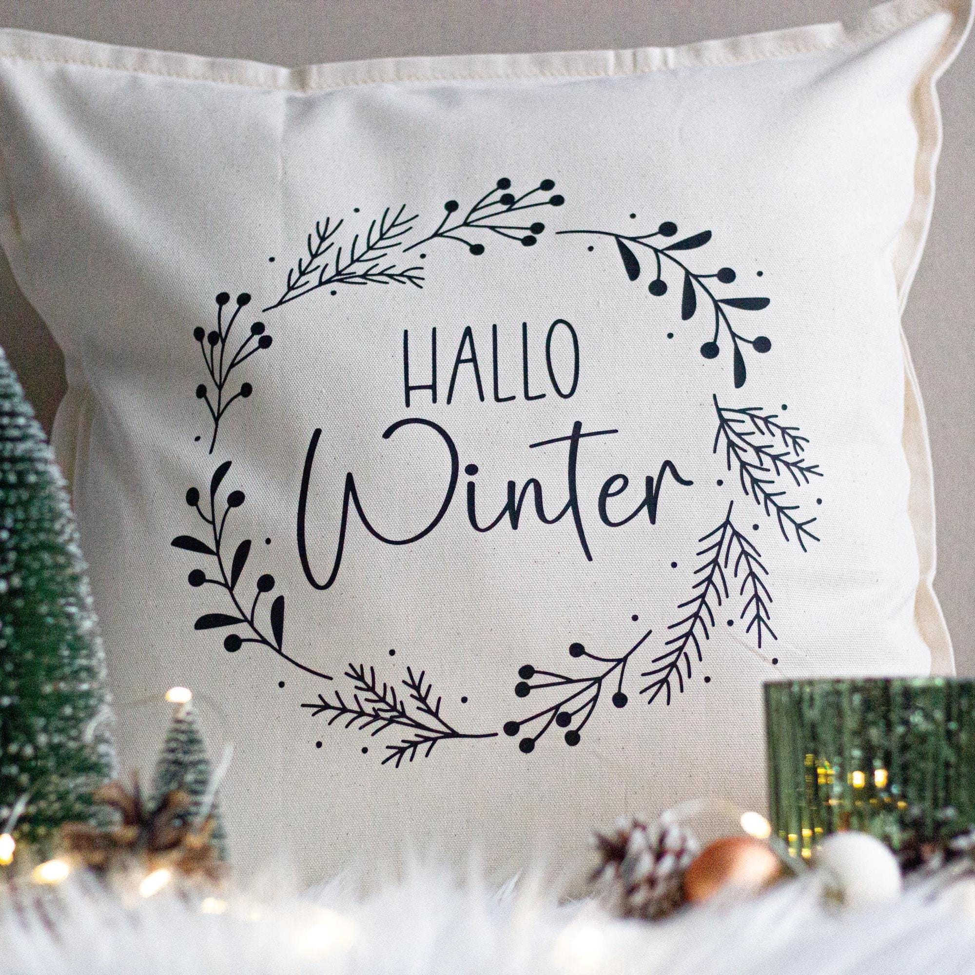 Kissenbezug 50x50 Baumwolle: Hallo Winter exkl. Füllung | Winterdeko & Weihnachtsdeko | Geschenkideen Weihnachten | Dekokissen Wohnzimmer