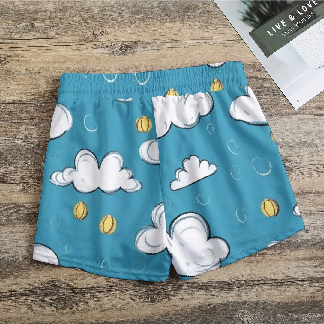 Cloud Smile Pattern Print Women's Shorts