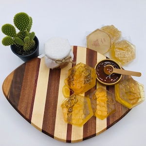 Manuka Honey Soap - Honeycomb Soap Natural Clear Honey - Handmade Beehive  Wash Bar