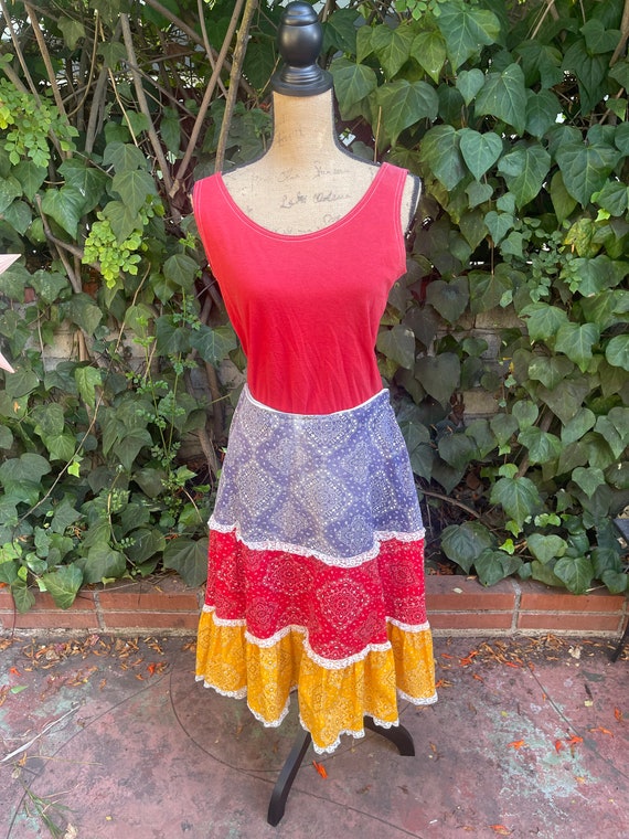 50s Vintage Bandana skirt and red top - image 2