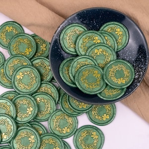 Lacre de cera Garland, adesivo de lacre de cera autoadesivo, lacres de cera pré-fabricados, lacre de cera com padrão dourado, lacres de envelope, convite de casamento, lacre de cera
