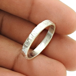 Hammered 925 Sterling Silver Ring, Stacking Ring, Handmade Ring, Minimalist Ring, Elegant Ring, Skinny Hammer Textured Stacking Ring Jewelry