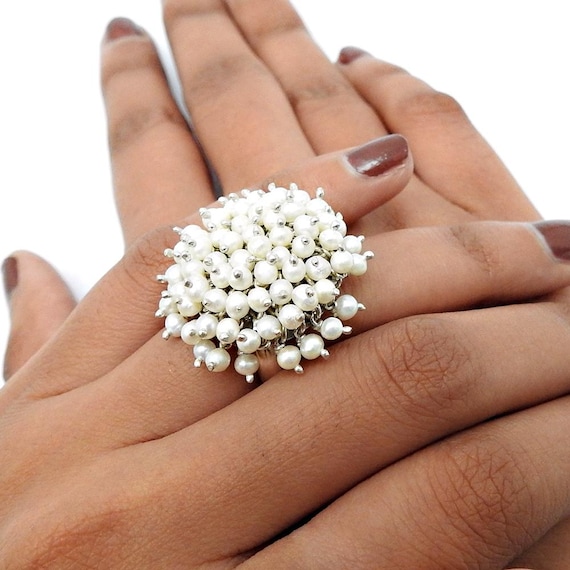 真珠とシルバーのエレガントリング エレガント 本真珠 あこや真珠 淡水