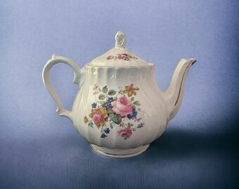 Vintage Sadler Flower Teapot From the Windsor Line