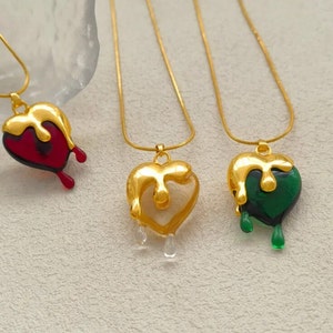 14K Solid Gold Emerald Heart Necklace, Minimalist Heart Necklace, Valentine&#39;s Day Gift, Love Necklace, Birthday Gift, Red Heart Necklace.