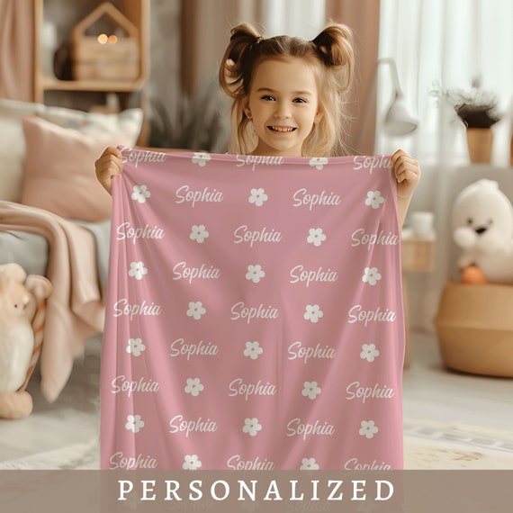 Custom Toddler Girl Name Blanket Personalized Daisy Birthday Gift for 3 Year Old Girl Name Blanket 1st Birthday Gift Custom Toddler Decor