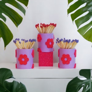 Glitter Matchcup (w/ coordinating matches)