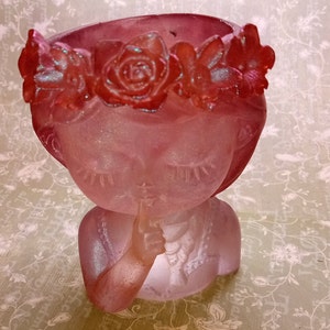 The shushing flower girl succulent pot