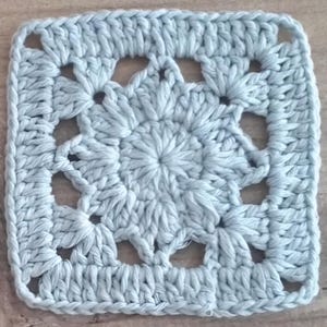 Flower Granny Square Crochet Pattern - Crochet Granny Square - Granny Square Pattern - Crochet Flower Pattern - Crochet Daisy Pattern - PDF