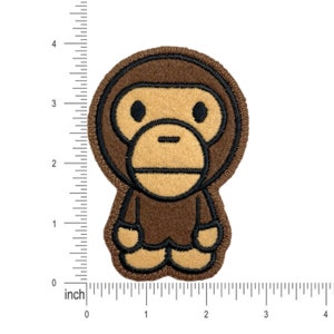 エイプ BABYMILO kaws コラボ キーホルダー シャーク SHARK エイプ BABYMILO kaws コラボ キーホルダー シャーク SHARK MILO SHARK