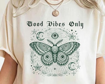 Moth Shirt Cottagecore Shirt Insect Lover Gift Vintage Moth Tee Nature Shirt Moth Lover Gift Luna Moth Gifts Mystical Celestial Moth Shirt