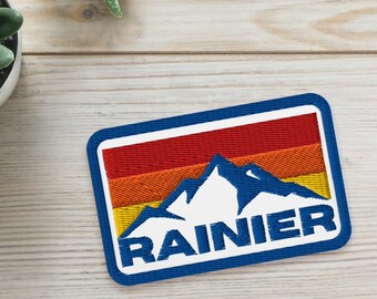 Mount Rainier National Park Patch – Embroidered Iron-On, Cascade Range Washington, For Hats & Jackets