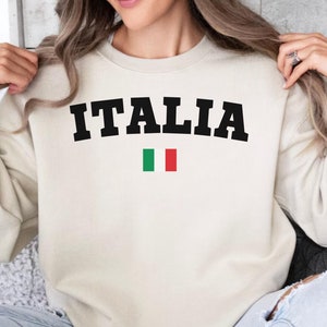 Italia Crewneck Unisex Sweatshirt, Italy Sweatshirt, Italy Trip Gift, Italian Soccer Sweatshirt, Italy Fan Sweater, Italy Trip Sweatshirt