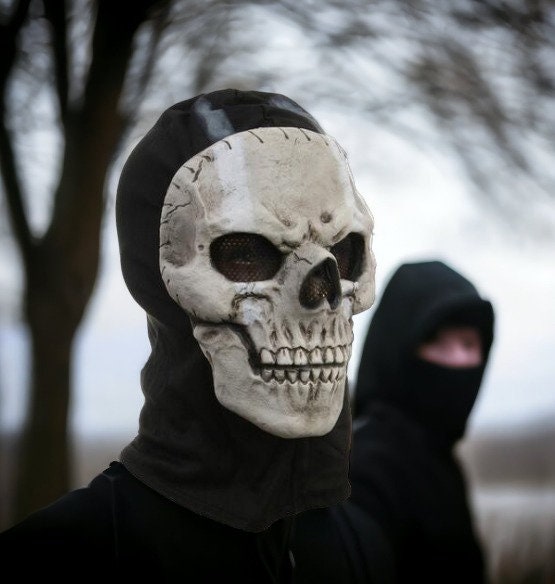 UGLYAF Call of Duty Warzone 2 Skeleton mask, Halloween Game Ghost mask  (White,Skull-2)