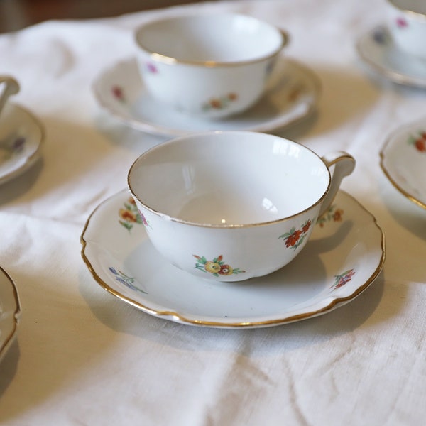 Service 8 tasses à thé porcelaine Céranord St Amand