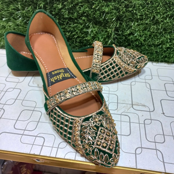 Olive Green Punjabi khussa, Bridal Shoe, Pakistani Khussa, Flat Shoes for Women, Punjabi Jutti, Women Khussa, wedding sandal