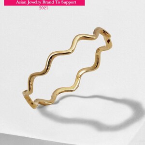 NOODLE Wavy Stacking Ring | Sterling Silver
