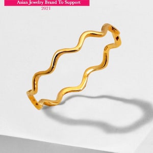 RAMEN NOODLE Wavy Stackable Ring | 18K Gold over Sterling Silver