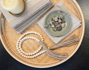 Borla de yute con cuentas de madera estilo bohemio hecha a mano para cortinas, sujetacortinas, guirnaldas decorativas, adornos para el hogar, bandejas y embutidos.