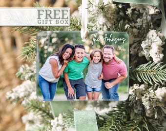 Custom Family Photo Christmas Ornament Personalized Family Portrait Photo Picture Christmas Ornament Gift for Family Christmas Tree Ornament