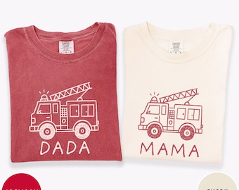 Chemises personnalisées assorties pour anniversaire de camion de pompier Comfort Colors® pour la famille : Chemises d'anniversaire de camion de pompier pour la famille de maman et papa