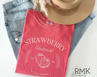 Strawberry Vintage Comfort Colors® Shirt, Strawberry Festival Cottagecore Shirt, Strawberry Comfort Colors® Tee, Summer Fruit Strawberry Tee