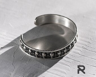 MENS SKULL BRACELET, Silver Cuff Bracelet, 925 Sterling Silver Symbol Of Courage Bracelet, Minimalist Skeleton Cuff Bracelet - Reytel Brand
