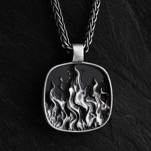 Feuerelement Silberanhänger: Pagan Flamme Halskette