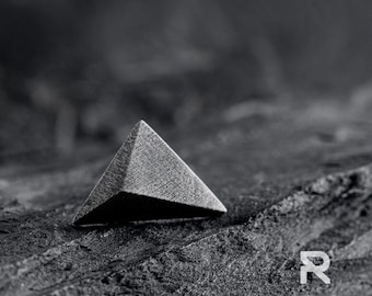 SINGLE EARRING, Pyramid Earring, SILVER Earring Men, Lightweight Triangle Geometric Earring For Mens, Designer Earring Gift For Friends