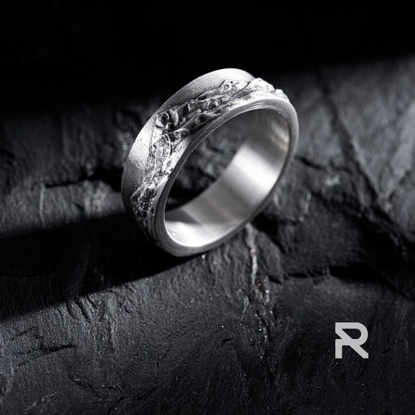 Unique Handmade Silver Ring with Mountain Motif - Nature Lover's Jewelry