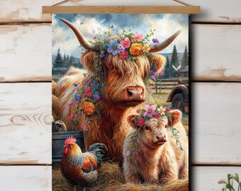 Leuke hangende canvas wanddecoratie Hooglandkalf en mama. Bloemenelementen maken dit een must voor landelijke woningen, slaapkamers en kinderkamers.