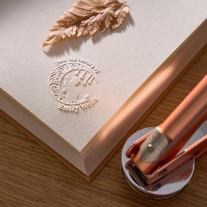 Embosseur de livres personnalisé · Embosseuse ex-libris · Embosseuse pour bibliothèque personnalisée · Embosseuse personnalisée · Cadeau pour amoureux des livres · Cadeau d'anniversaire