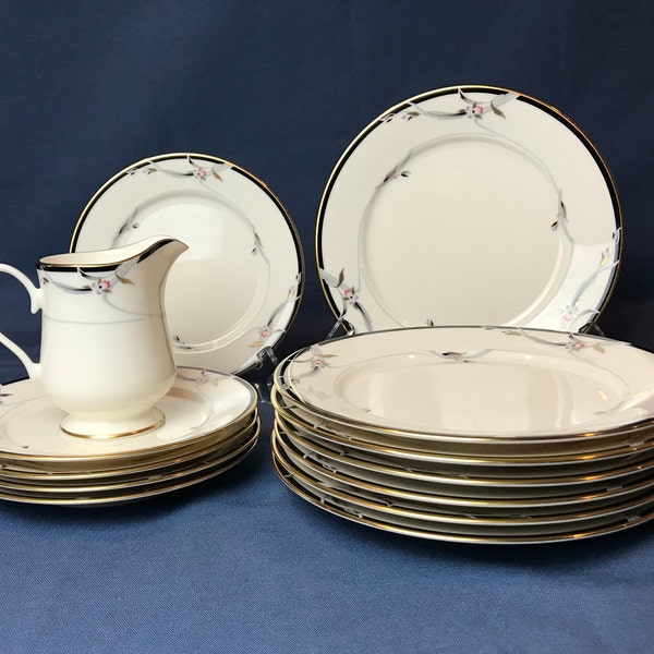 Gorham Manhattan.  Creamer, Salad and Bread Plates.  Fine China Vintage 1989 - 1994.  Excellent Condition.  24K Gold Trim and Detail.