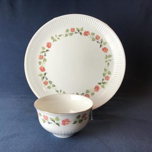 Wedgwood India Rose 10 1/2&quot; Cake Plate and Fruit / Dessert Bowl.  Vintage 1964 - 1968.  Fine Bone China Made in England. Floral Pattern.