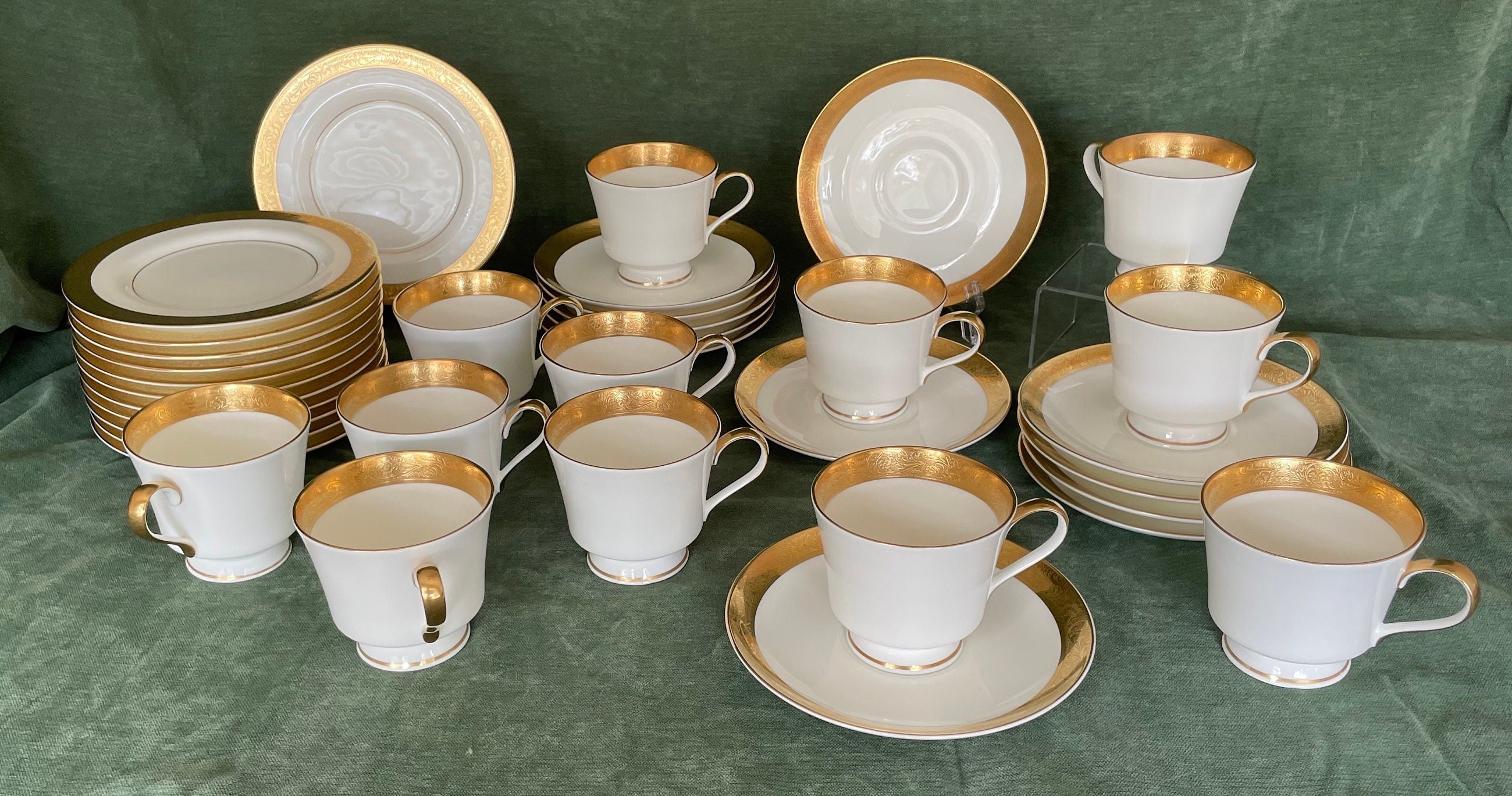 Mikasa Narumi Japan Harrow Bread Plates and Teacup & Saucer Sets. 12 of