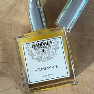 Abundance Natural Perfume, Essential Oil Perfume Spray, Earthy Perfume, Deep Florals Perfume, Perfume with Earthy Notes, Meditation Spray