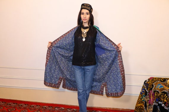 Uzbek Traditional Vintage Beqasam Chapan Coat - image 3