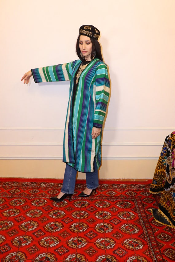 Uzbek Traditional Vintage Beqasam Chapan Coat - image 4