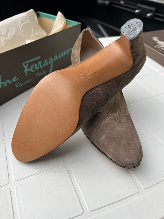 Vintage Salvatore Ferragamo Brown Suede Pumps 6.5 - image 4