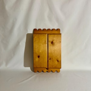 Vintage Scallop Wood Cabinet | Apothecary Kitchen Spice Rack or Floating Shelves | Library Book Nook Shelf | Bathroom Toilet Paper Holder