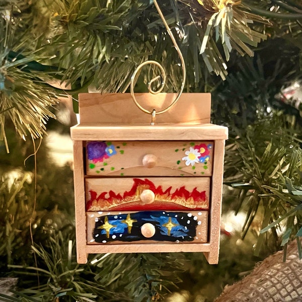 ACOTAR Inspired Christmas Ornament