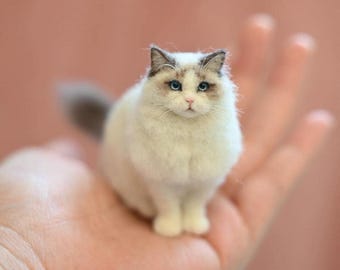 Escultura de gato de fieltro agujado personalizada – Memorial para mascotas hecho a mano en lana