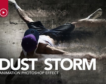 Op de afbeelding: Een persoon met een paarse en blauwe baseballpet en een zwarte broek ligt op een grijs betonnen oppervlak. De persoon is omringd door een wolk stof. De tekst "DUST STORM ANIMATION PHOTOSHOP EFFECT" staat in witte letters onder de persoon.