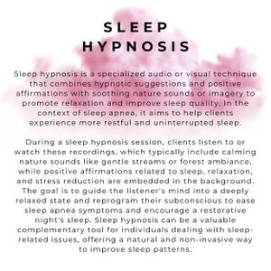 Puede incluir: Texto superpuesto sobre un fondo de acuarela rosa y blanco que dice "SLEEP HYPNOSIS". El texto explica que la hipnosis del sue&ntilde;o es una t&eacute;cnica de audio o visual especializada que combina sugerencias hipn&oacute;ticas y afirmaciones positivas con sonidos relajantes de la naturaleza o im&aacute;genes para promover la relajaci&oacute;n y mejorar la calidad del sue&ntilde;o. Su objetivo es ayudar a los clientes a experimentar un sue&ntilde;o m&aacute;s reparador e ininterrumpido.