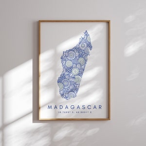 Madagascar Map Print Minimal Style Blue Wall Art, Madagascar Art Print Decor For Home or Gift, Madagascar vertical Landscape style print