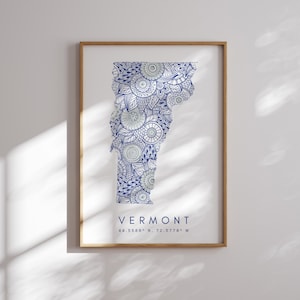 Vermont US State Blue Minimal Style Map Print, Vermont USA State Map Art Print Decor For Home or Gift, Vermont United states vertical Map