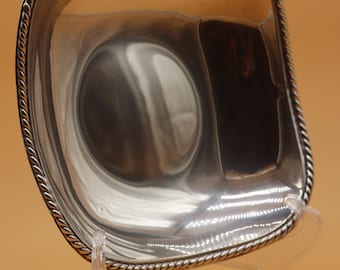 Montejo Sterling Silver Centerpiece 925 — Spansk fyrkantig skål från mitten av århundradet med lejonfötter och rosett, stämplad