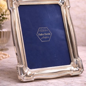Pedro Durán “Patricia” Signed Sterling Silver 925 Photo Frame, Minimalist Luxury Design, Limited Edition, Circa 1980, 31 × 25 cm, 950 g