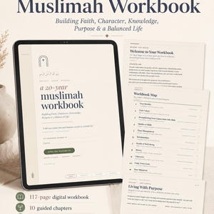 Puede incluir: Un libro de ejercicios digital titulado A 20-Year Muslimah Workbook con el subtítulo Building Faith, Character, Knowledge, Purpose & a Balanced Life. La tableta muestra la portada, mientras que las páginas impresas muestran el mapa.